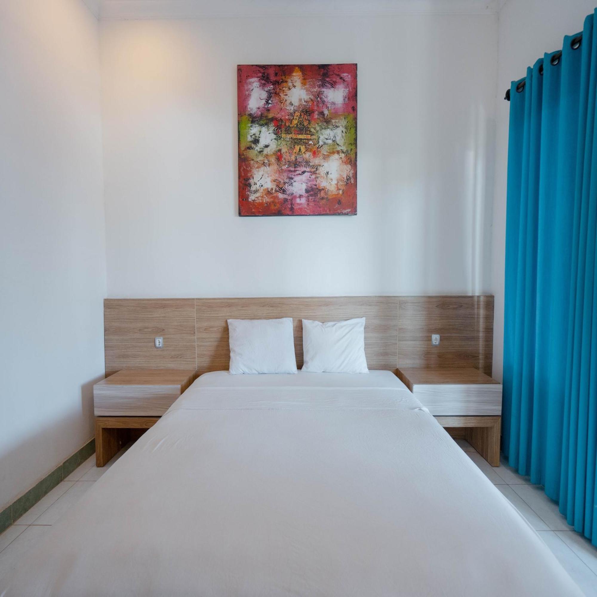 Gili White Bamboo Resort Гілі-Траванган Екстер'єр фото